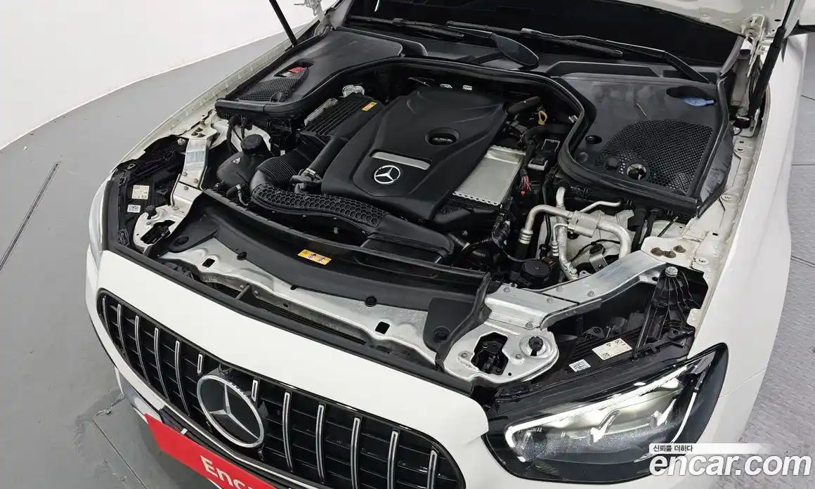 Mercedes-Benz E-Class 2022 2.0 Автомат в Москве № 194586, фото 8