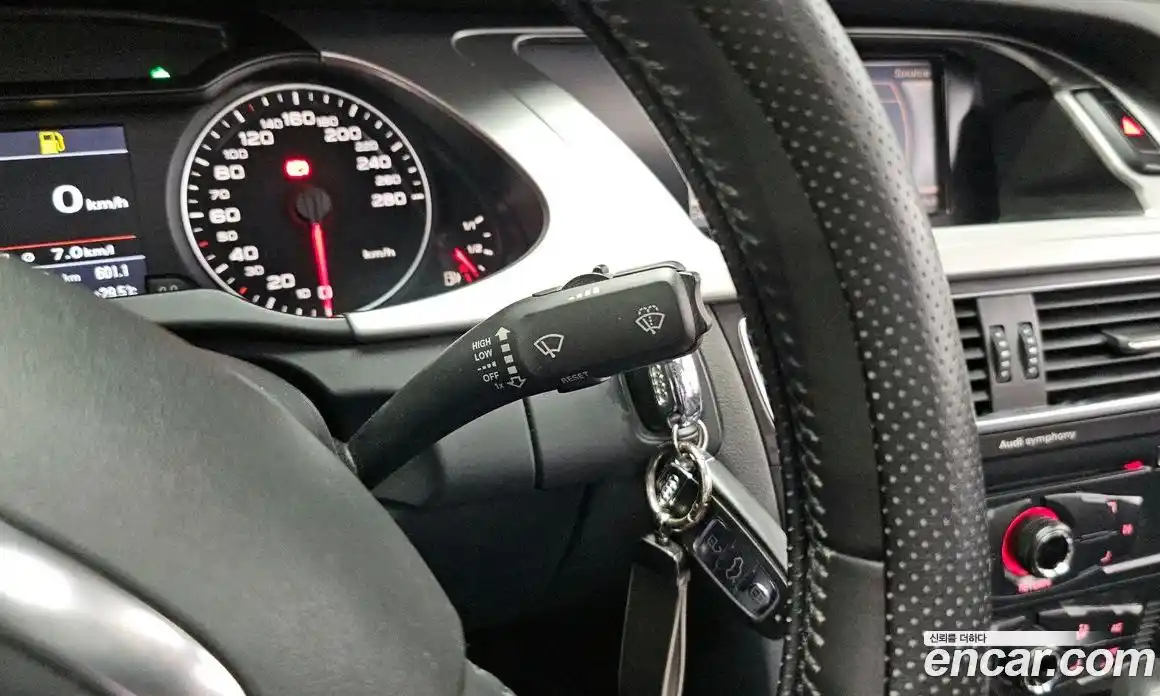 Audi A4 2011 2.0 Автомат в Москве № 196646, фото 4