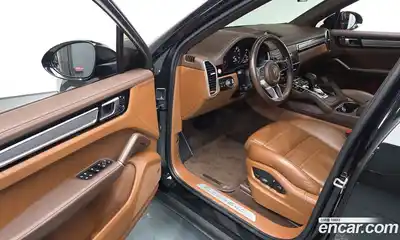 Porsche Cayenne 2023 3.0 Автомат в Москве № 197430, миниатюра 8