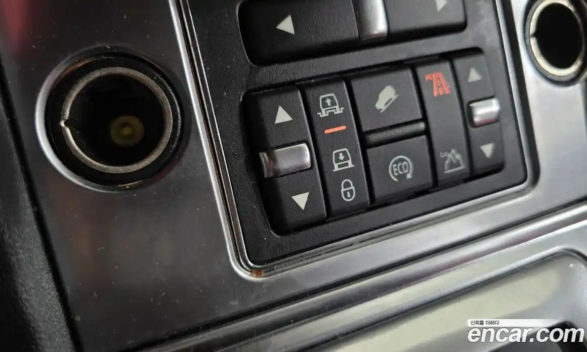 Land Rover Discovery 2015 3.0 Автомат в Москве № 198148, фото 9