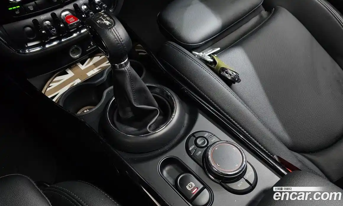 Mini Clubman 2019 1.5 Автомат в Москве № 198503, фото 17