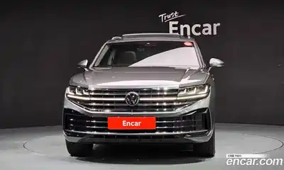 Volkswagen Touareg 2024 3.0 Автомат в Москве № 198961, миниатюра 5