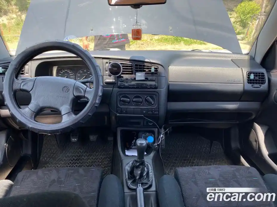 Volkswagen Golf 1994 2.0 Механическая в Москве № 199314, фото 11