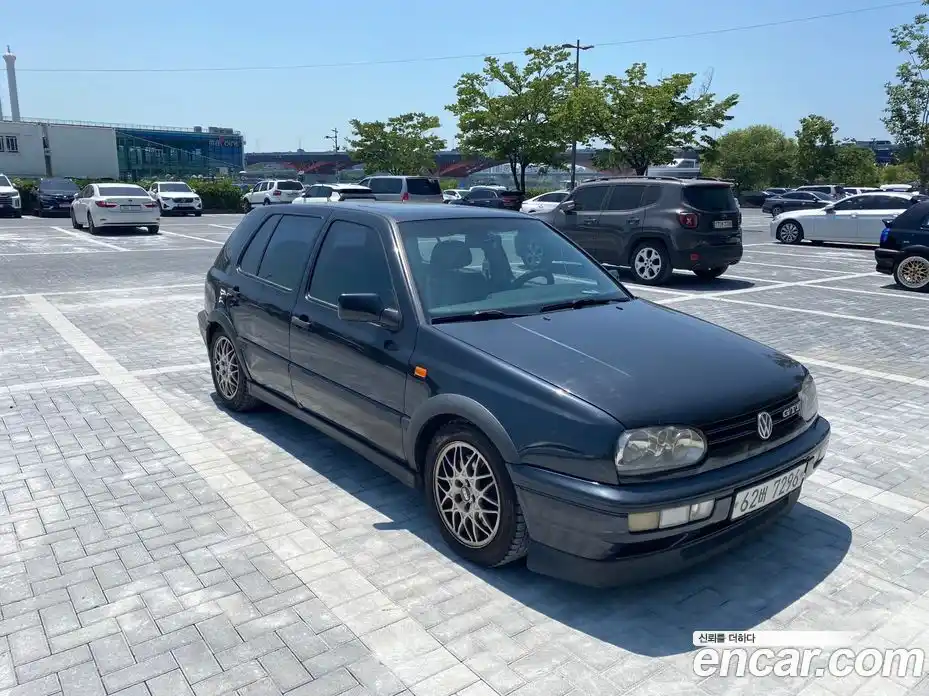 Volkswagen Golf 1994 2.0 Механическая в Москве № 199314, фото 9