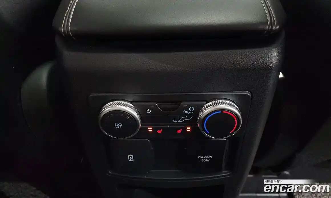 Ford Explorer 2020 2.3 Автомат в Москве № 199720, фото 19