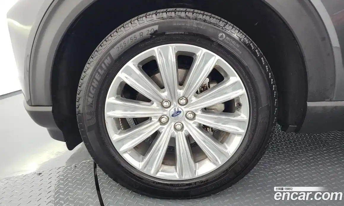 Ford Explorer 2020 2.3 Автомат в Москве № 199720, фото 5