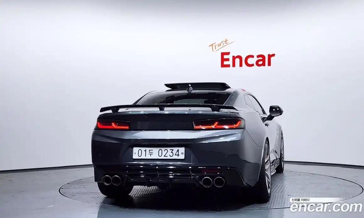 Chevrolet Camaro 2017 6.2 Автомат в Москве № 203353, фото 4