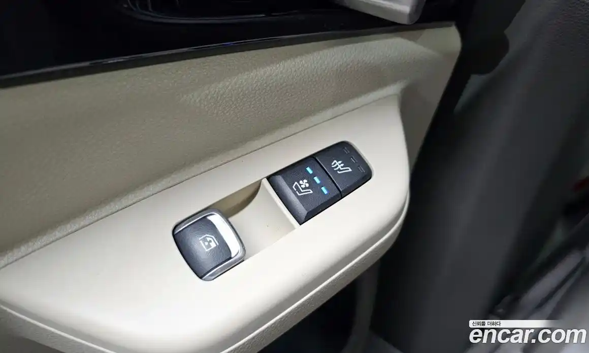 Kia Canival 2024 2.2 Автомат в Москве № 20467, фото 11