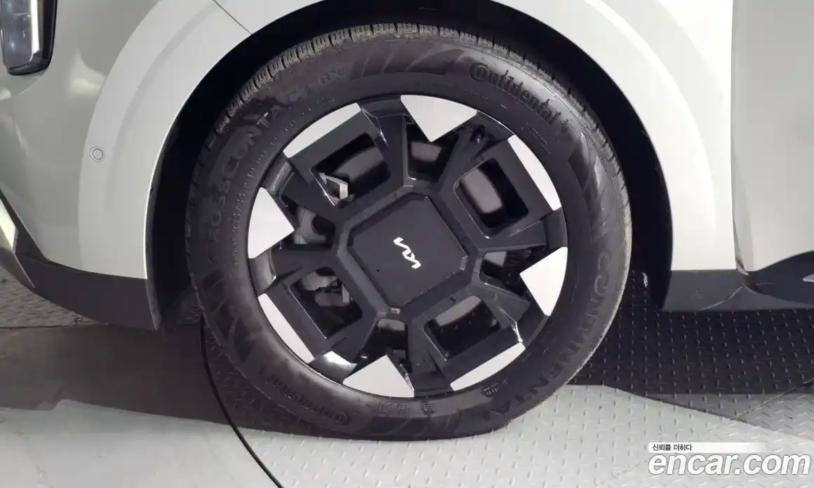 Kia Canival 2024 2.2 Автомат в Москве № 20467, фото 4