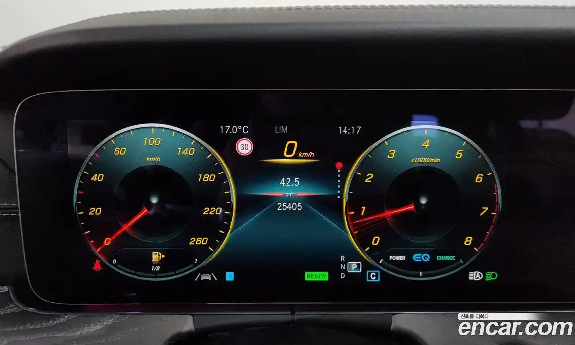 Mercedes-Benz E-Class 2022 2.0 Автомат в Москве № 205742, фото 18