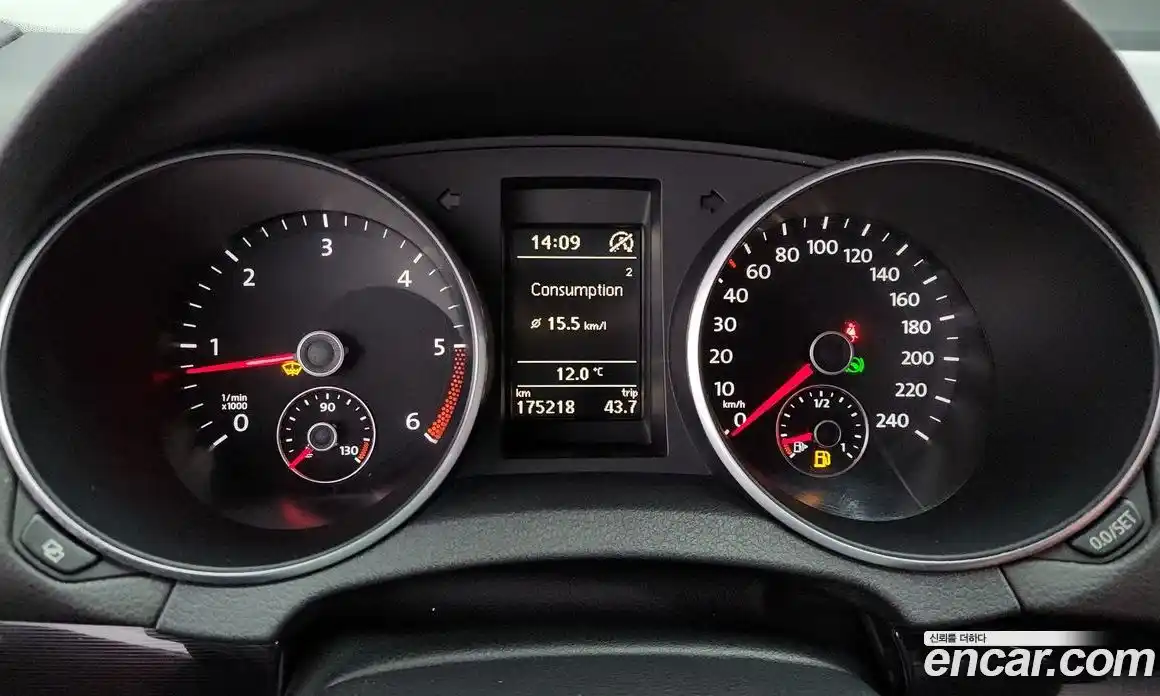 Volkswagen Golf 2012 2.0 Автомат в Москве № 205887, фото 12