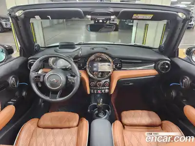 Mini Cooper Convertible 2024 2.0 Автомат в Москве № 208515, миниатюра 7