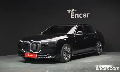 BMW 7-Series, 2023