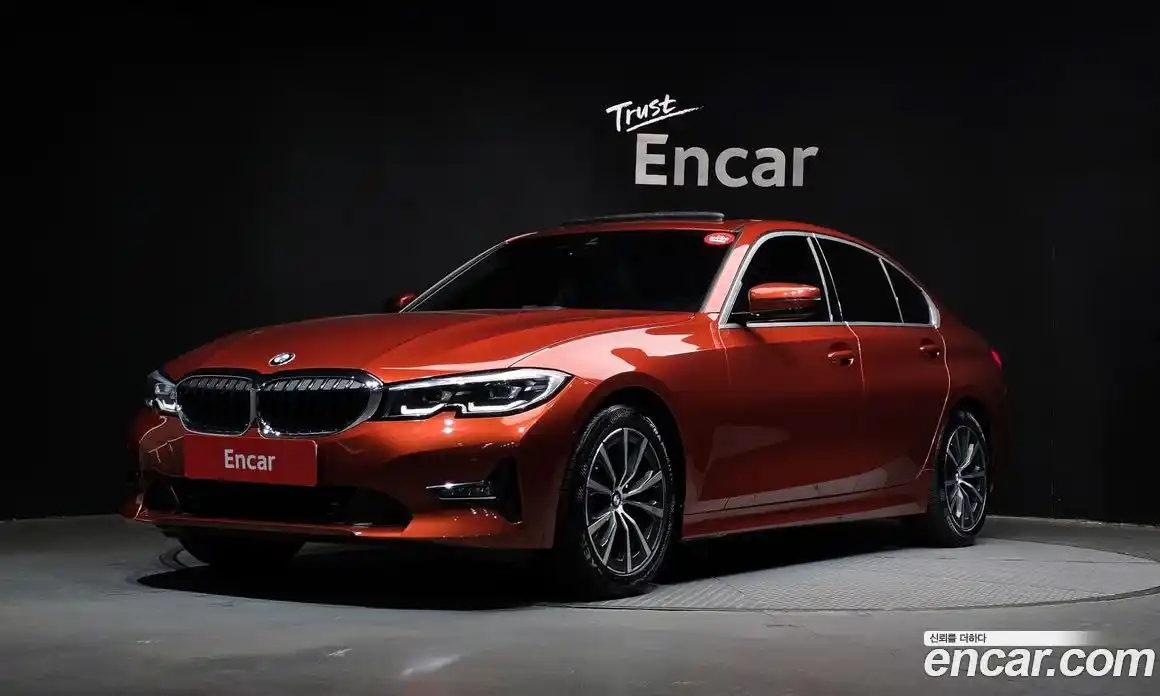 BMW 3-Series 2019 2.0 Автомат в Москве № 211359, фото 1