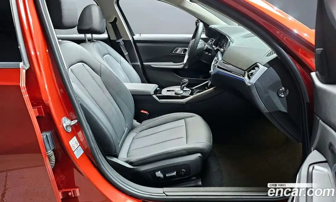 BMW 3-Series 2019 2.0 Автомат в Москве № 211359, фото 11