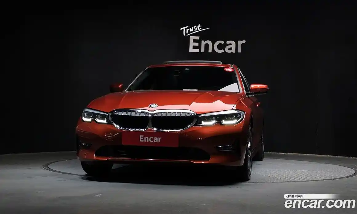 BMW 3-Series 2019 2.0 Автомат в Москве № 211359, фото 3