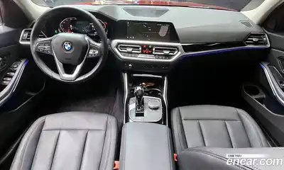 BMW 3-Series 2019 2.0 Автомат в Москве № 211359, миниатюра 7