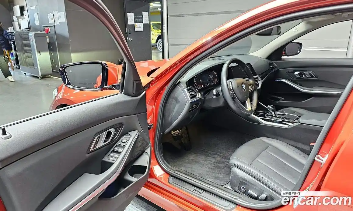 BMW 3-Series 2019 2.0 Автомат в Москве № 211359, фото 10