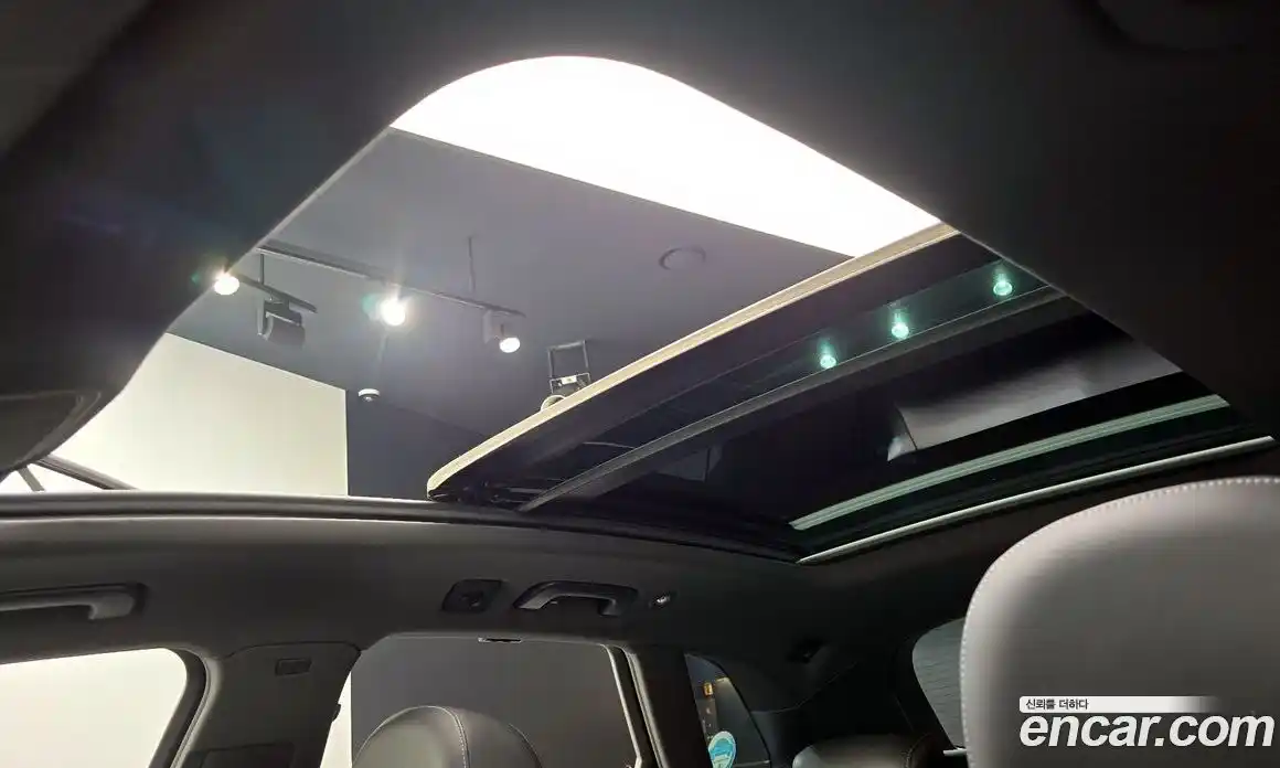 Audi SQ5 2020 3.0 Автомат в Москве № 212389, фото 18