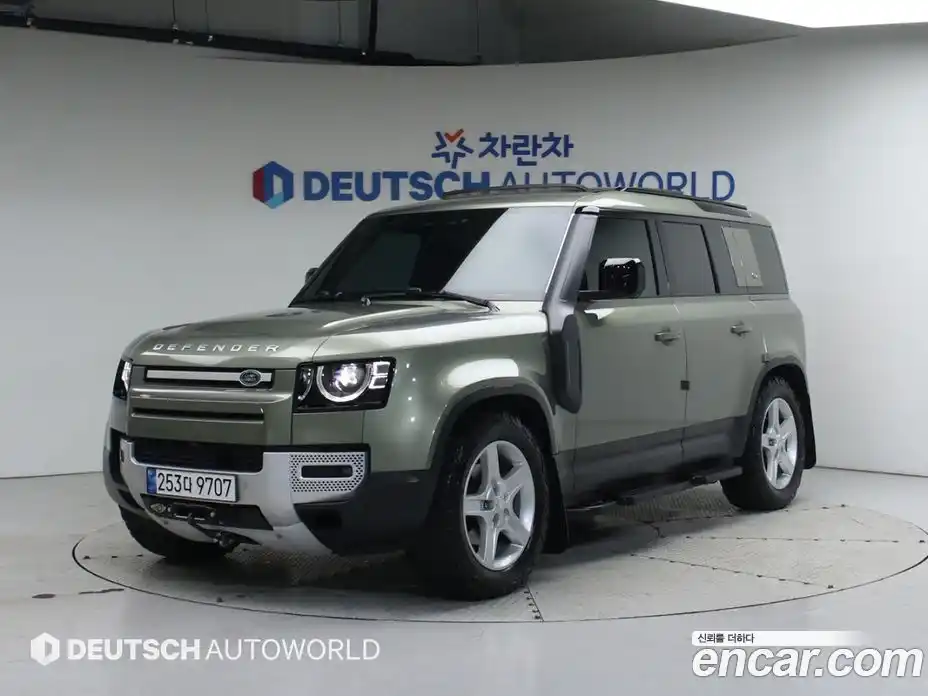 Land Rover Defender 2020 2.0 Автомат в Москве № 213480, фото 1