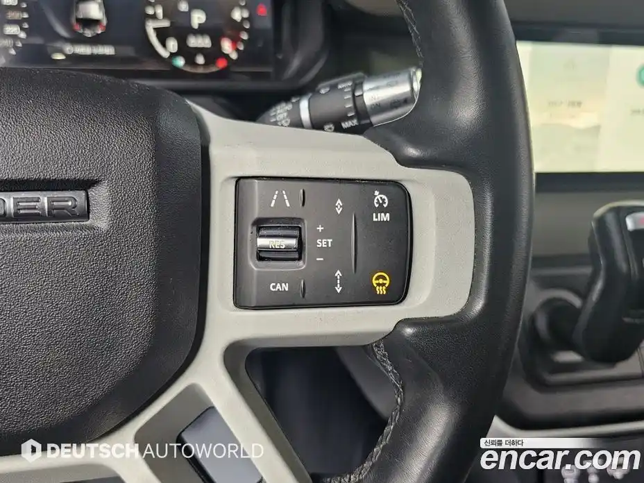 Land Rover Defender 2020 2.0 Автомат в Москве № 213480, фото 18