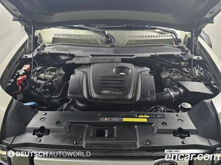 Land Rover Defender 2020 2.0 Автомат в Москве № 213480, фото 6