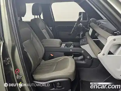 Land Rover Defender 2020 2.0 Автомат в Москве № 213480, миниатюра 10