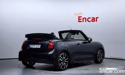 Mini Cooper Convertible 2025 2.0 Автомат в Москве № 213937, миниатюра 2
