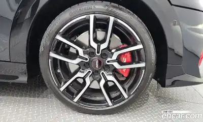 Mini Cooper Convertible 2025 2.0 Автомат в Москве № 213937, миниатюра 5