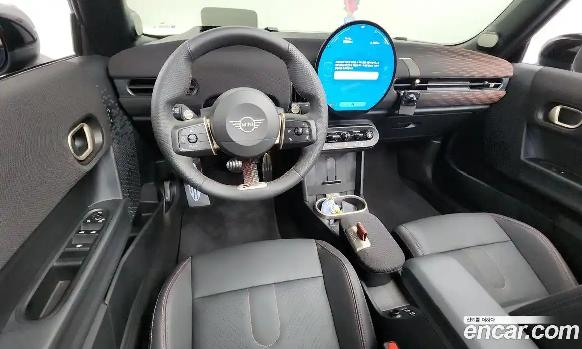 Mini Cooper Convertible 2025 2.0 Автомат в Москве № 213937, фото 7