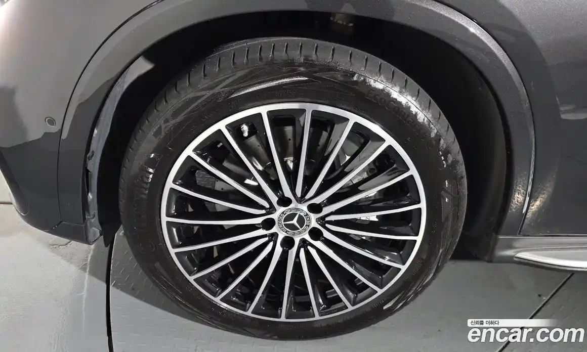 Mercedes-Benz GLC-Class 2024 2.0 Автомат в Москве № 223098, фото 12