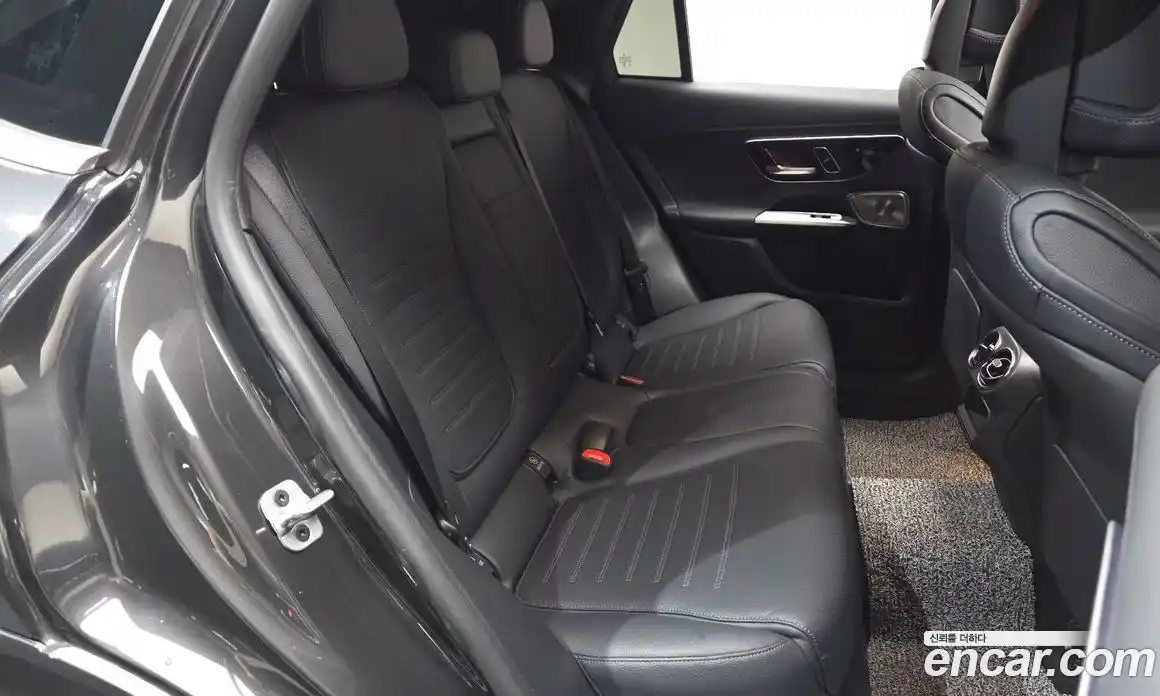 Mercedes-Benz GLC-Class 2024 2.0 Автомат в Москве № 223098, фото 15