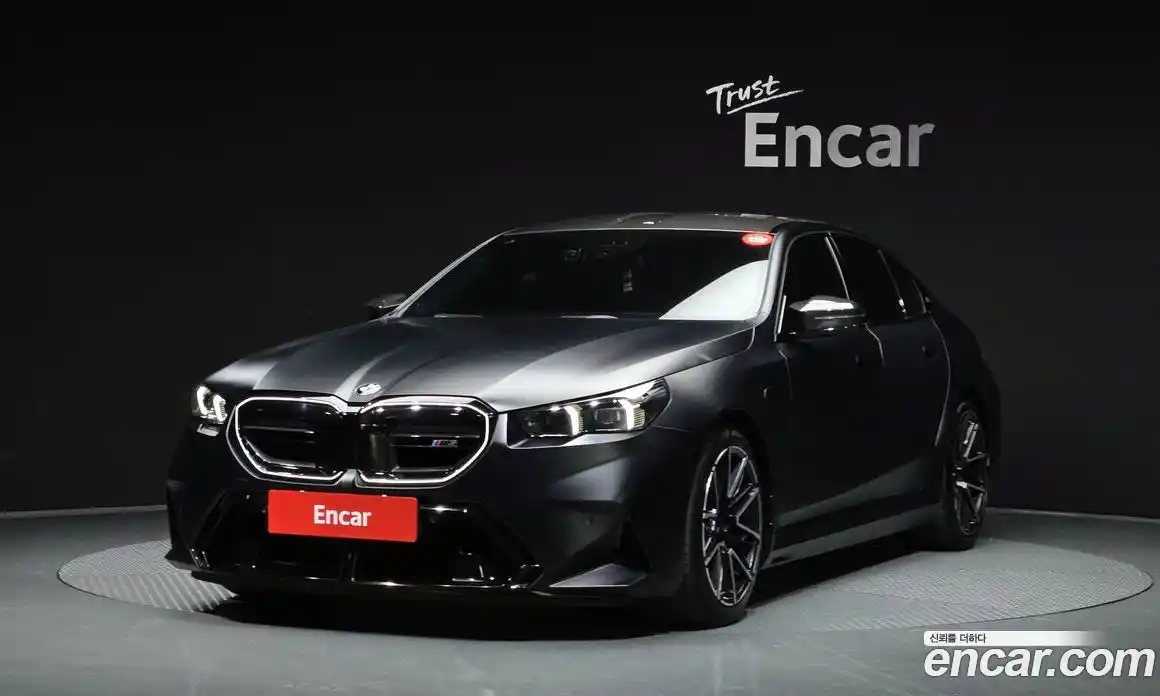 BMW M5 2025 4.4 Автомат в Москве № 228080, фото 8