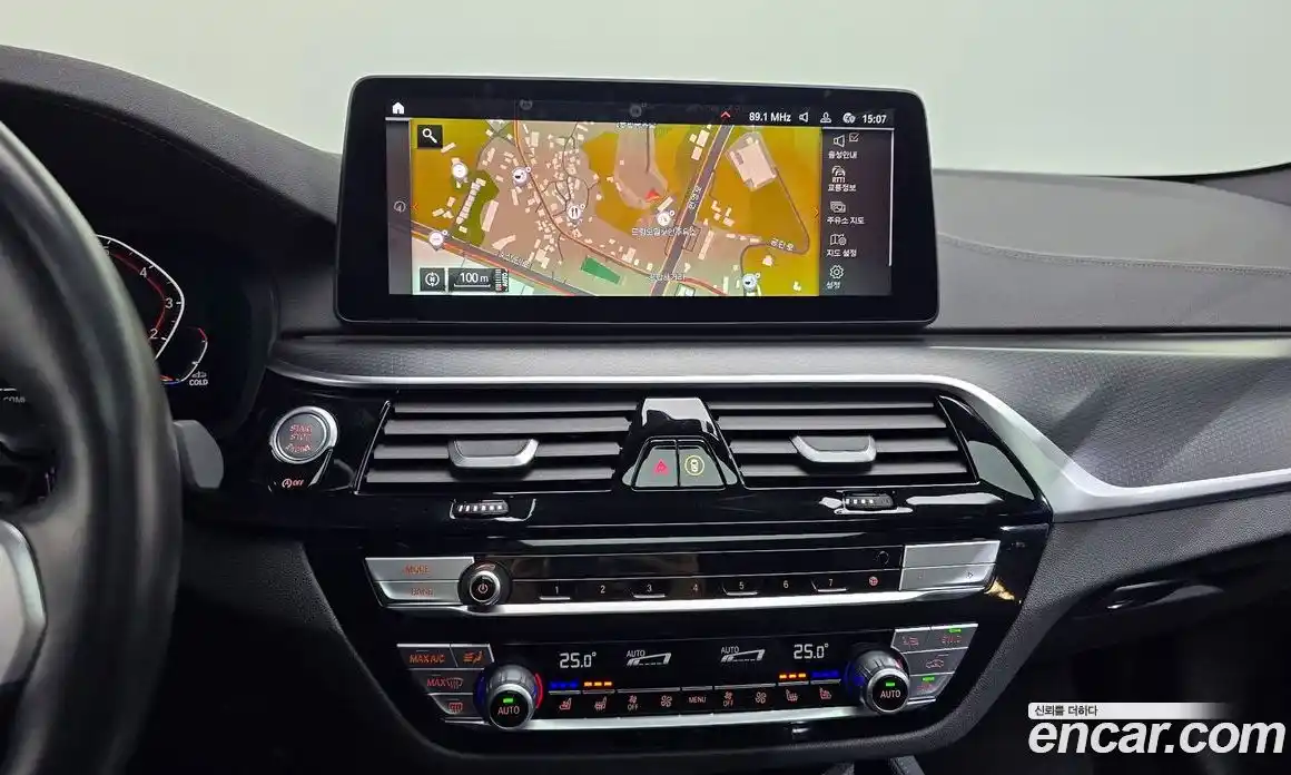 BMW 5-Series 2023 2.0 Автомат в Москве № 228553, фото 15