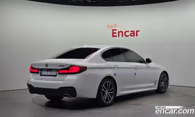 BMW 5-Series 2023 2.0 Автомат в Москве № 228553, миниатюра 2