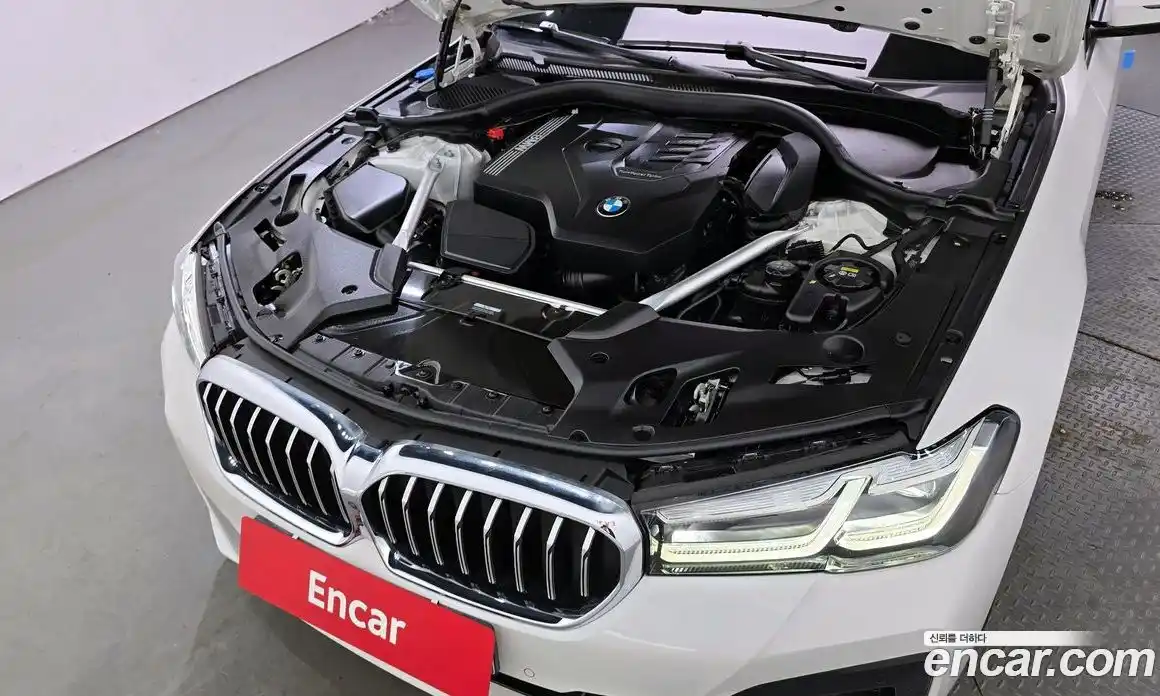 BMW 5-Series 2023 2.0 Автомат в Москве № 228553, фото 6