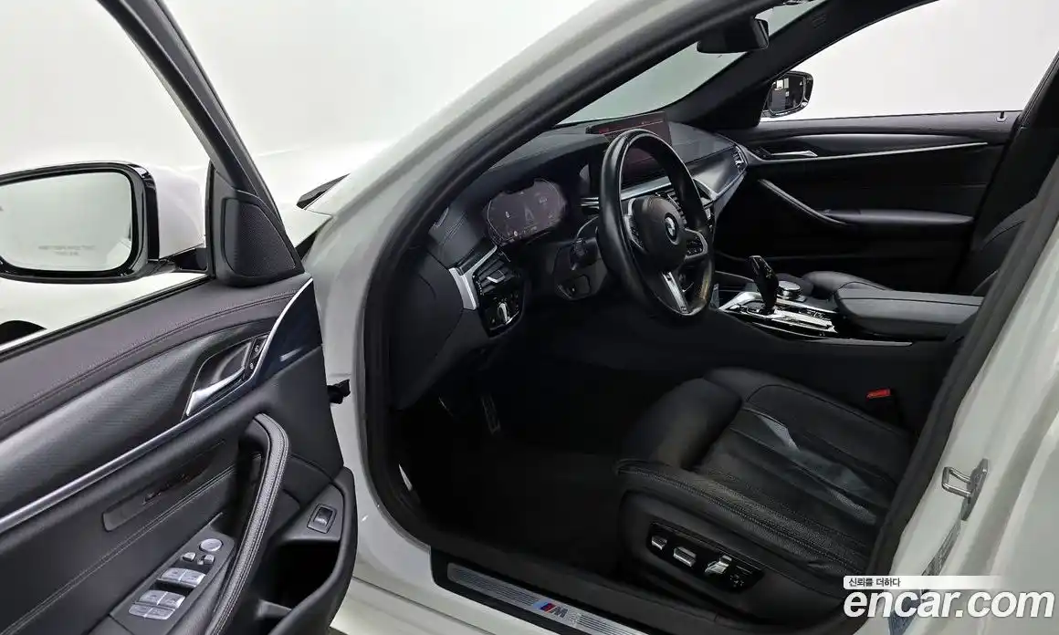 BMW 5-Series 2023 2.0 Автомат в Москве № 228553, фото 10