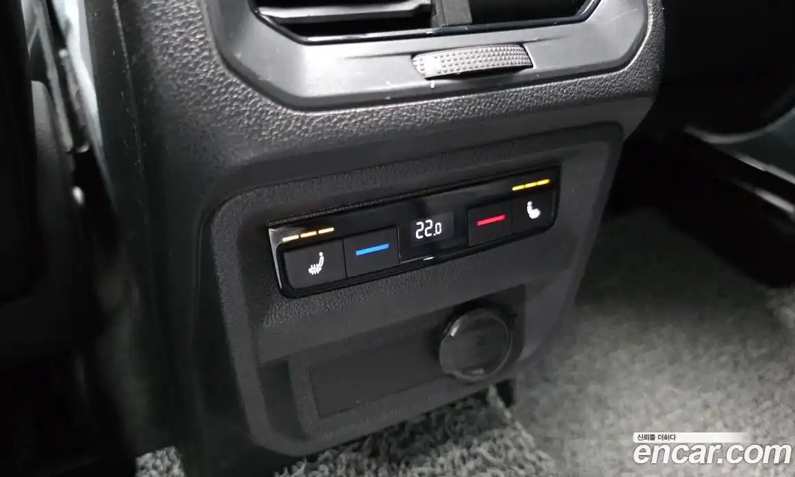 Volkswagen Tiguan 2021 2.0 Автомат в Москве № 232131, фото 19