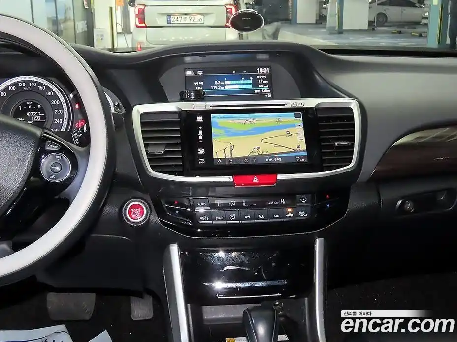 Honda Accord 2016 2.4 Автомат в Москве № 232970, фото 11