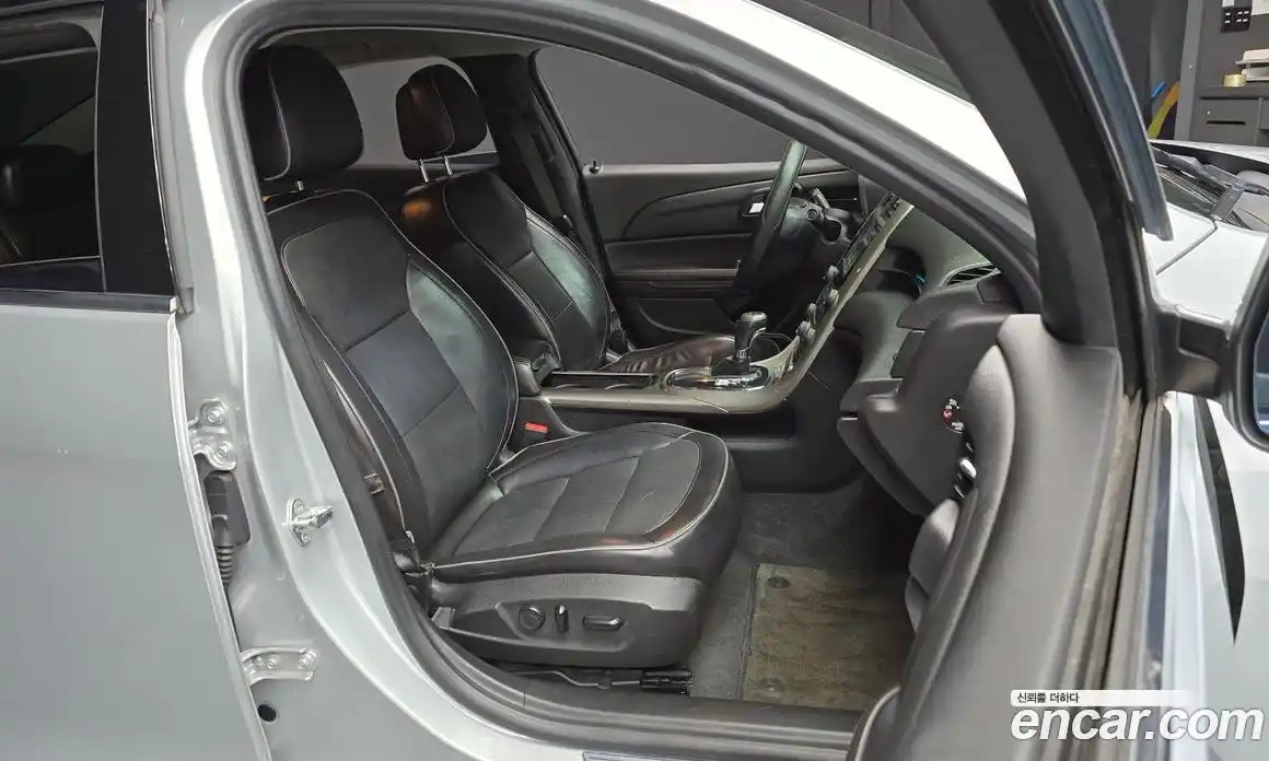 Chevrolet Malibu 2012 2.0 Автомат в Москве № 240144, фото 9