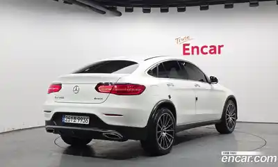 Mercedes-Benz GLC-Class 2019 2.0 Автомат в Москве № 242426, миниатюра 2