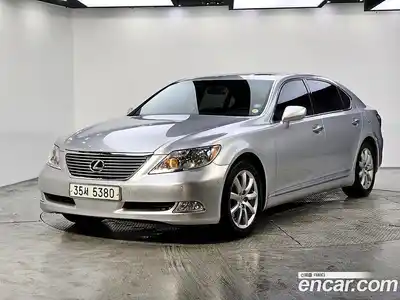 Lexus LS, 2007