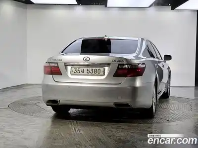 Lexus LS 2007 4.6 Автомат в Москве № 254381, миниатюра 3