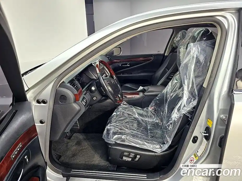 Lexus LS 2007 4.6 Автомат в Москве № 254381, фото 8