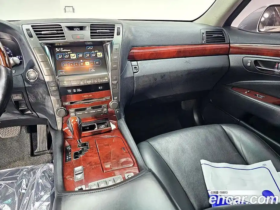 Lexus LS 2007 4.6 Автомат в Москве № 254381, фото 10