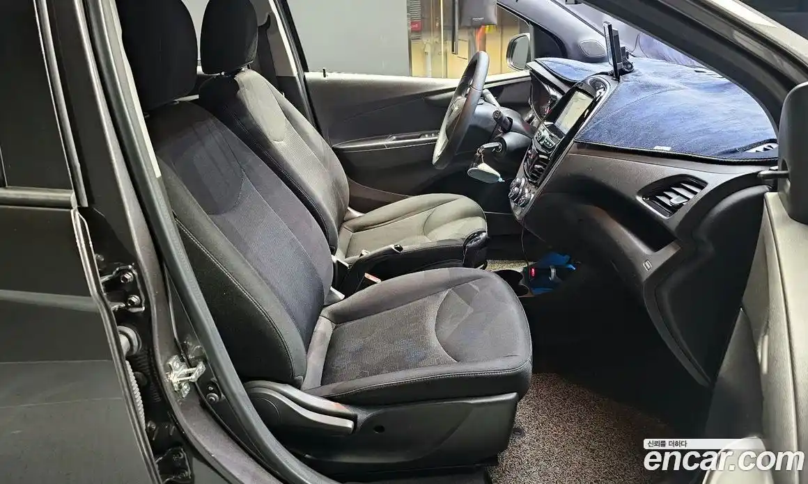 Chevrolet Spark 2016 1.0 Автомат в Москве № 25452, фото 12