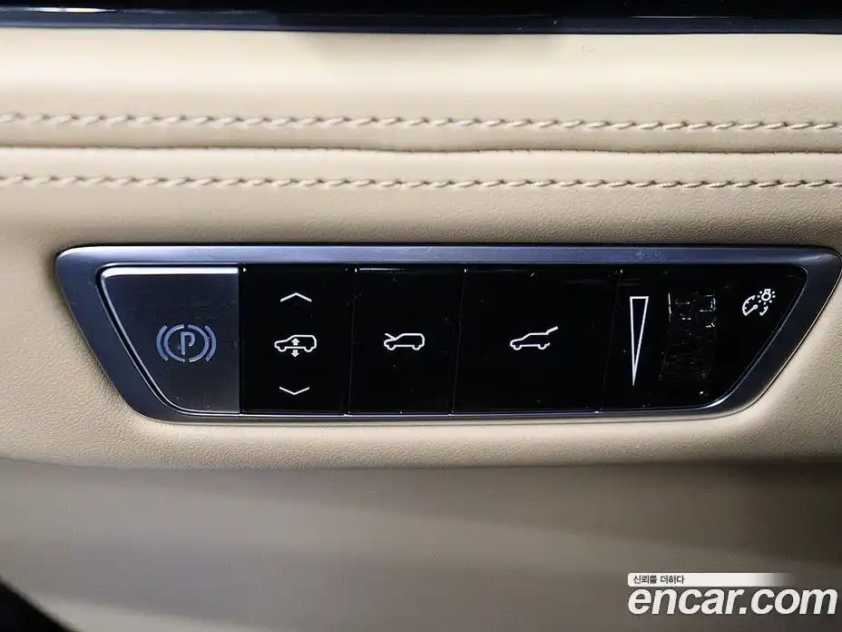 Cadillac Escalade 2026 Автомат в Москве № 256499, фото 12