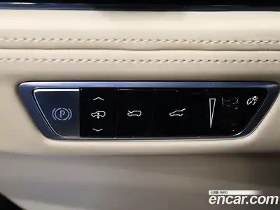 Cadillac Escalade 2026 Автомат в Москве № 256499, миниатюра 12