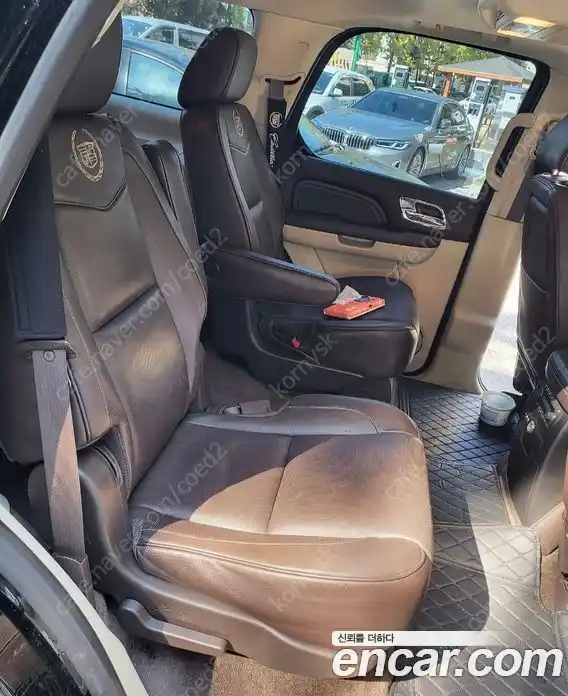 Cadillac Escalade 2014 6.2 Автомат в Москве № 256574, фото 16