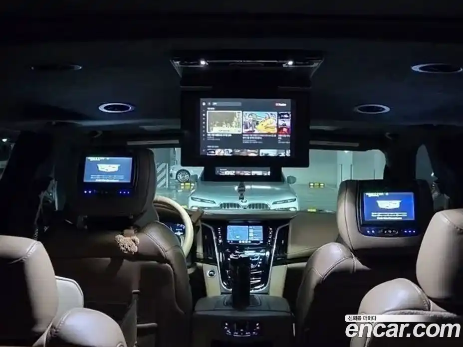 Cadillac Escalade 2017 6.2 Автомат в Москве № 256575, фото 10